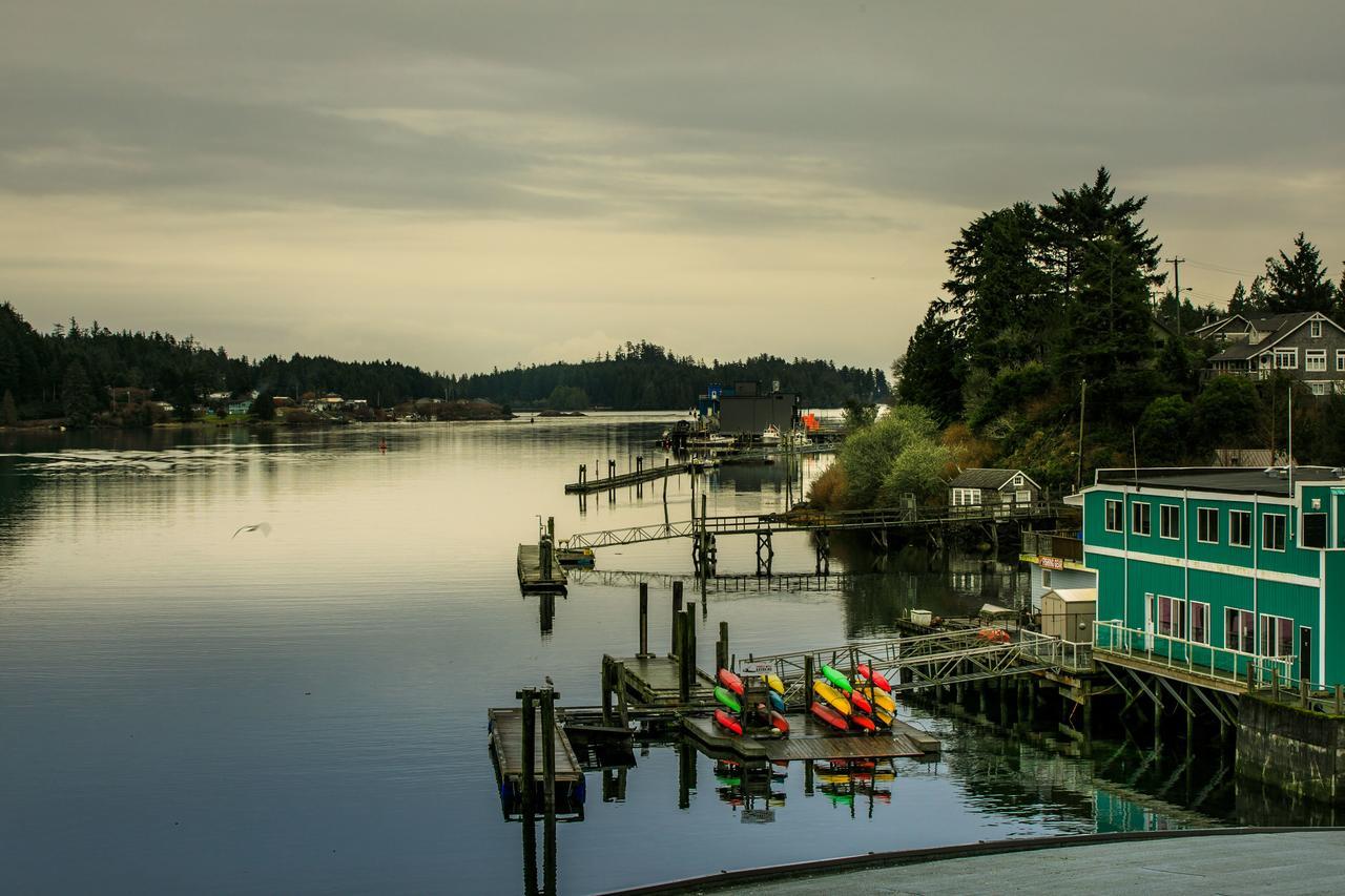 Black Rock Landing Ucluelet Eksteriør bilde